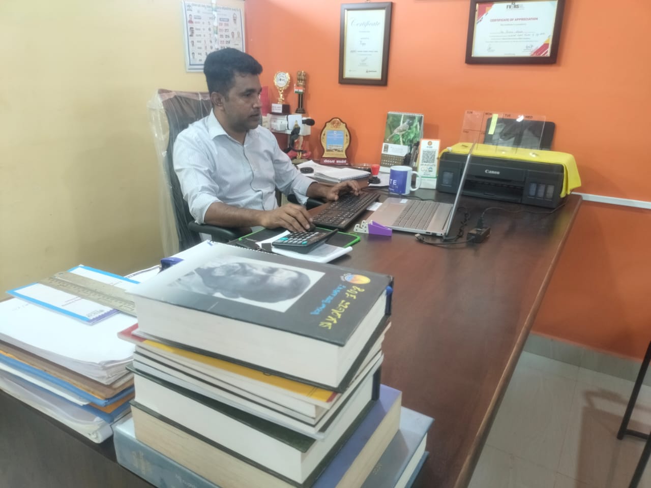 Dr. Riyaz Sagar Photo